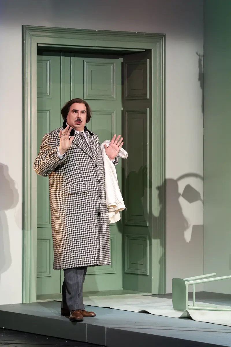Michael Dangl in Theatrical Staging of "Die Affäre Rue de Lourcine"