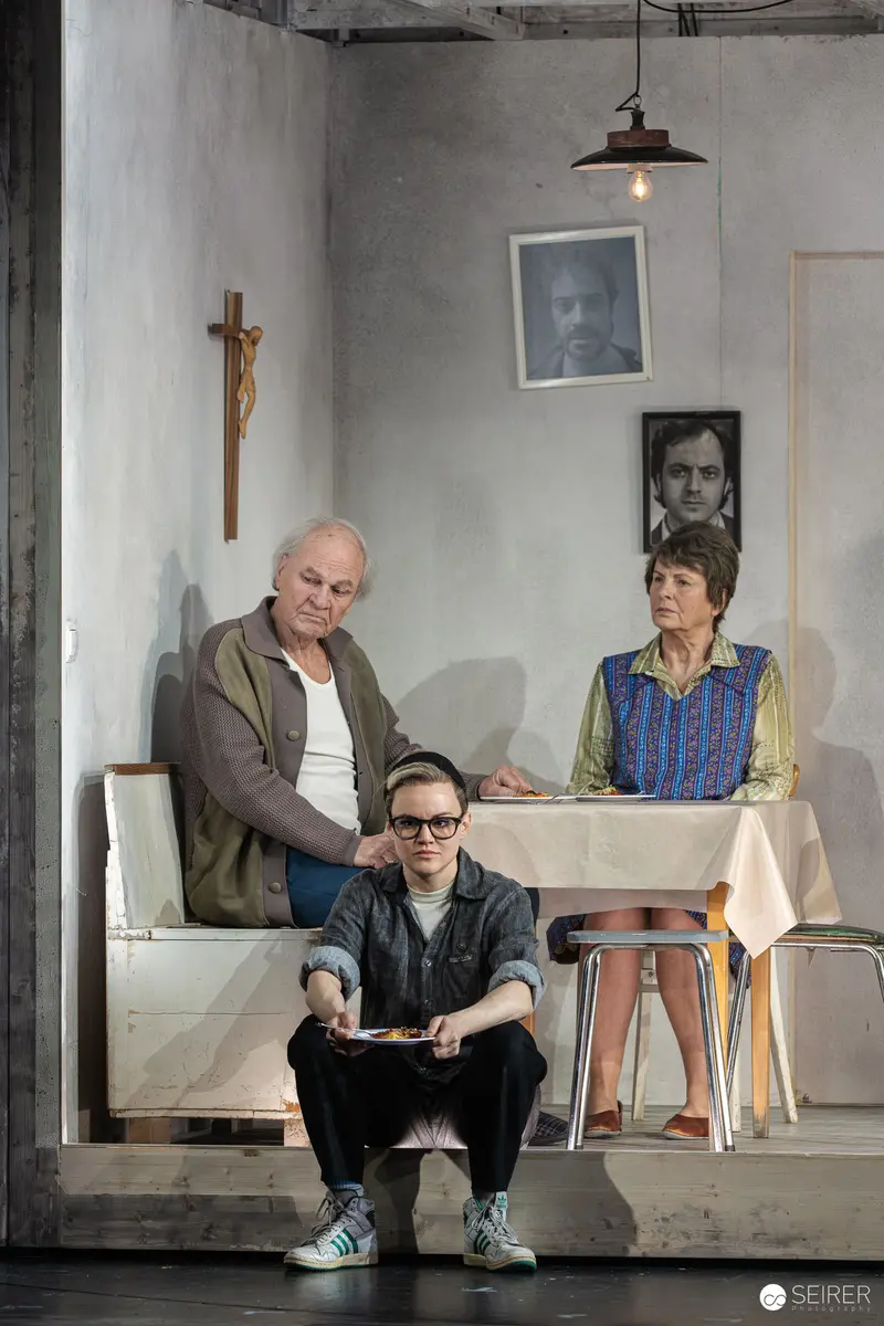David Bösch's Theater Production Rehearsal for "Azur oder die Farbe von Wasser"