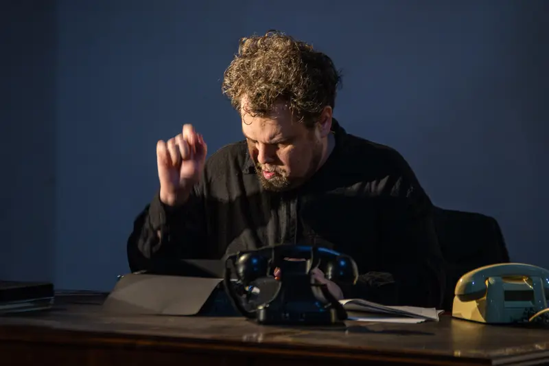 David Czifer Intensely Working at Typewriter in LINE RUNNER 2024 Performance
