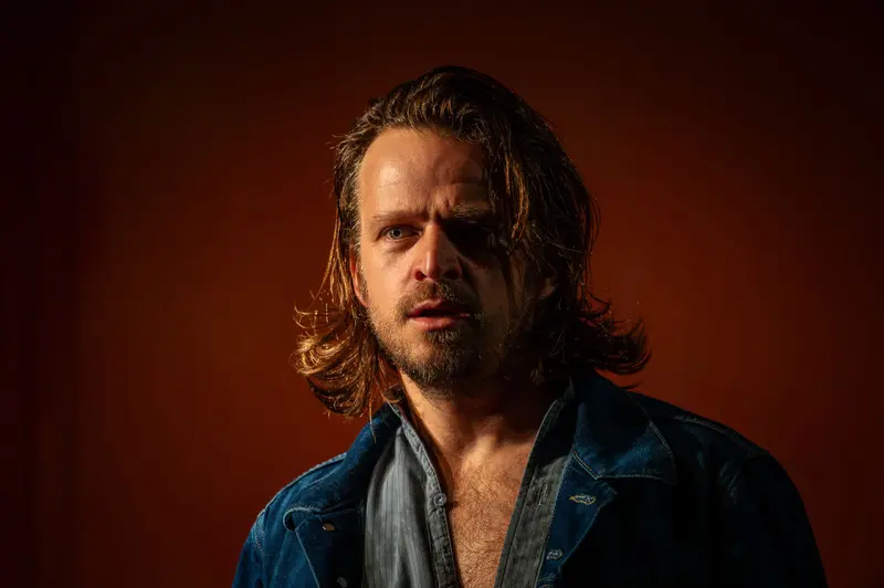Intense Portrait from "Von Mäusen und Menschen" Theater Production