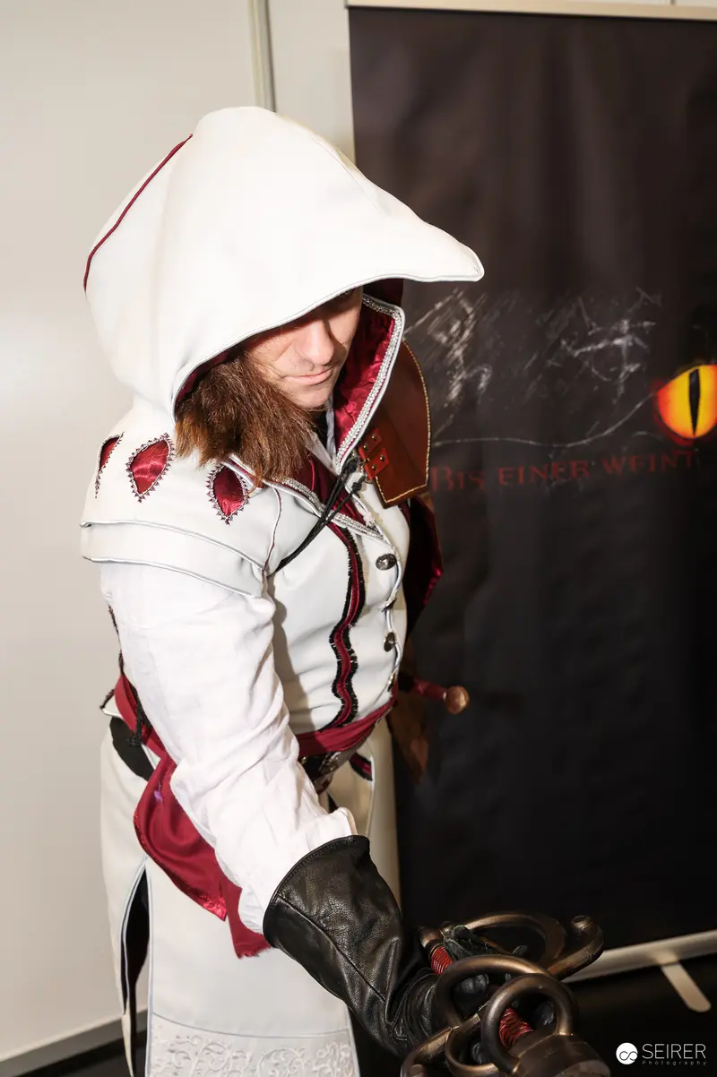 Assassin's Creed Cosplayer at Vienna ComicCon 2025