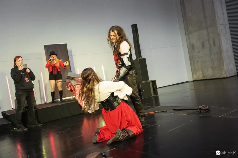 Schaukampf Theatrical Combat Performance at Vienna ComicCon 2025