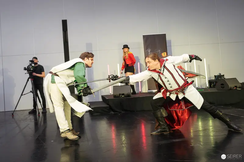 Stage Combat Demonstration at Vienna ComicCon 2025: "Bis einer weint" Sword Fight