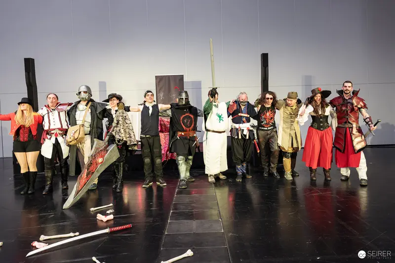 "Bis einer weint" Cast at Vienna ComicCon 2025 Staged Combat Performance