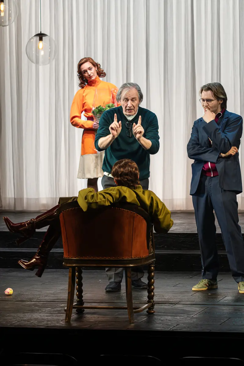 Four Performers in Sophia Production at Kammerspiele der Josefstadt Vienna