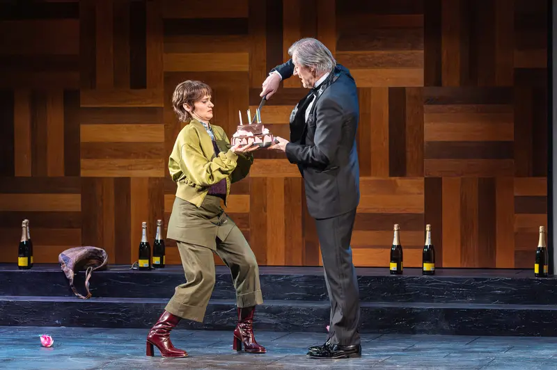 Birthday Cake Presentation Scene in Sophia at Kammerspiele der Josefstadt