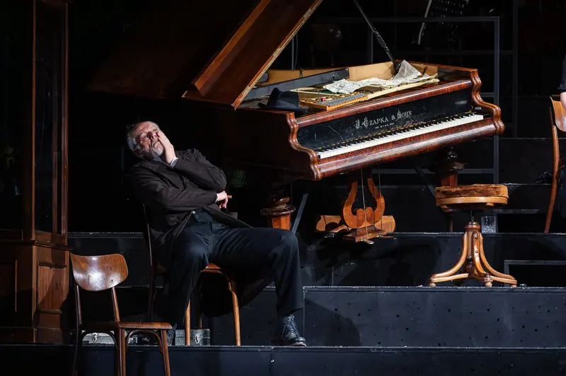 Günter Franzmeier Performs as Alexander Zemlinsky at Bösendorfer Piano