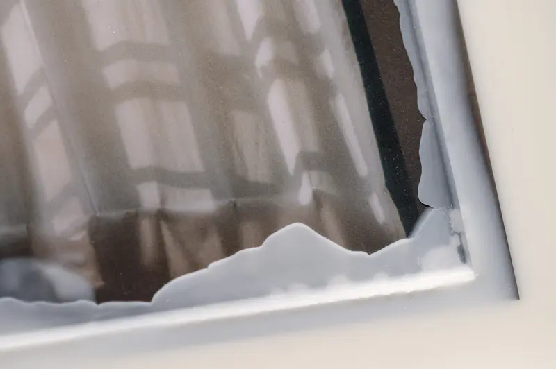 Broken Window Detail at Emma Hummerhielm Carlén Exhibition, STRABAG ART Site 2026