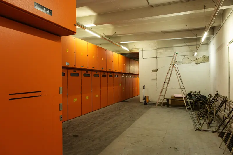 Orange Switchgear Cabinets "Zelle 27" in Glanzstoff St. Pölten Electrical Room, Open House 2026